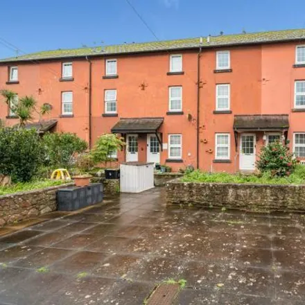 Buy this 2 bed townhouse on Well Street in Paignton, TQ3 3AP