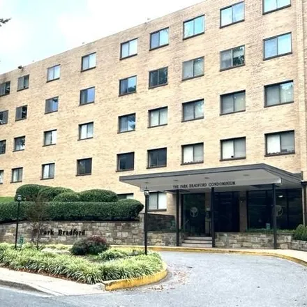 Buy this 1 bed condo on Manchester Road in Silver Spring, MD 20901