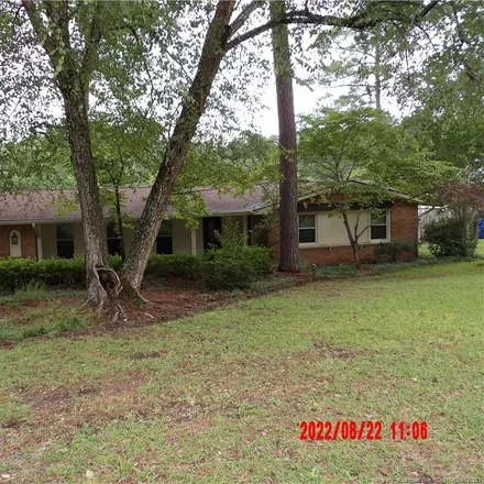 Image 1 - 5115 Lake Valley Drive, Fayetteville, NC 28303, USA - House for rent