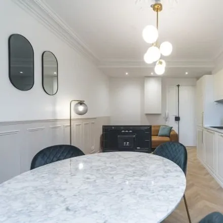 Image 8 - 92 Rue Balard, 75015 Paris, France - Apartment for rent