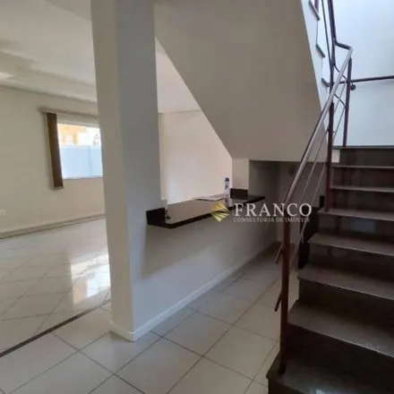 Rent this 3 bed house on Rodovia Engenheiro João Caetano Álvares Júnior in Areão, Taubaté - SP