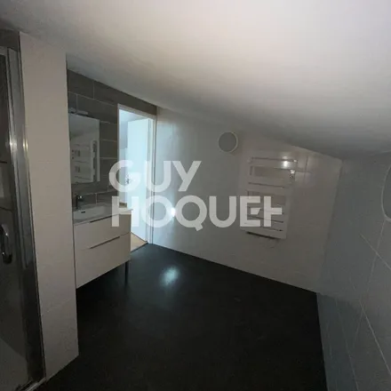 Rent this 4 bed apartment on 920 Chemin de Boujac in 31620 Fronton, France