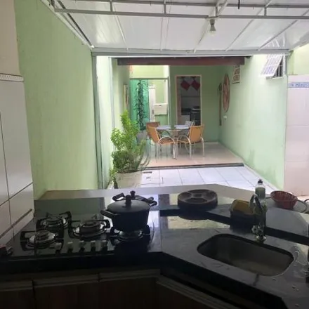 Buy this 3 bed house on Praça Lincoln in Presidente Roosevelt, Uberlândia - MG