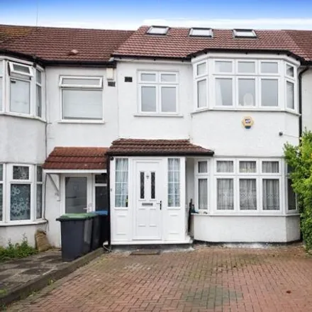 Buy this 4 bed townhouse on Hazel Close in London, N13 5NH