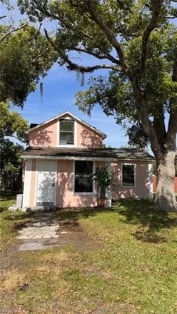 Buy this 2 bed house on 720 Kentucky Avenue in Saint Cloud, FL 34769