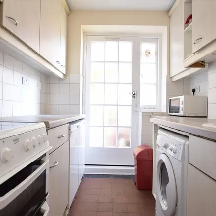 Rent this 1 bed apartment on Soul Brother Records in 1 Keswick Road, London