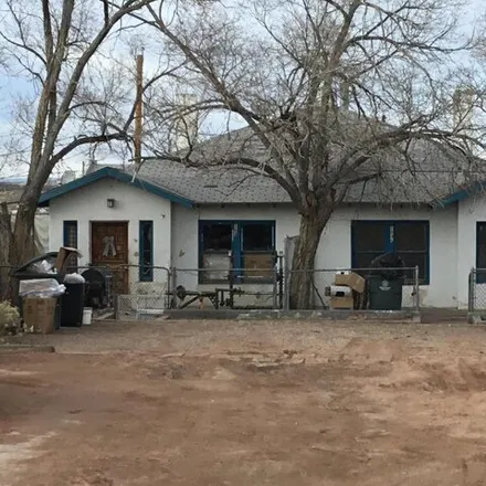 Buy this studio house on 123 East Logan Avenue in Gallup, NM 87301