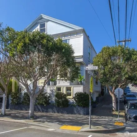 Buy this 6 bed house on 1450 Sanchez Street in San Francisco, CA 94114