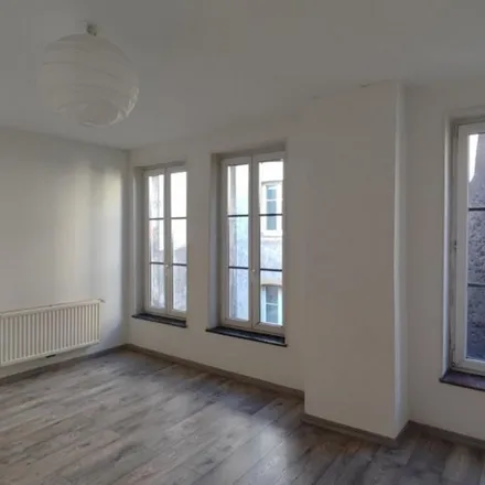Image 7 - 27 Place du Quarteau, 57000 Metz, France - Apartment for rent