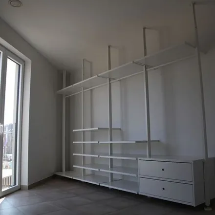 Rent this 1 bed apartment on Wagenweg 1;3 in 8530 Harelbeke, Belgium