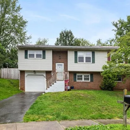 Buy this 3 bed house on 295 Fairfax Drive in Lancaster Township, PA 17603
