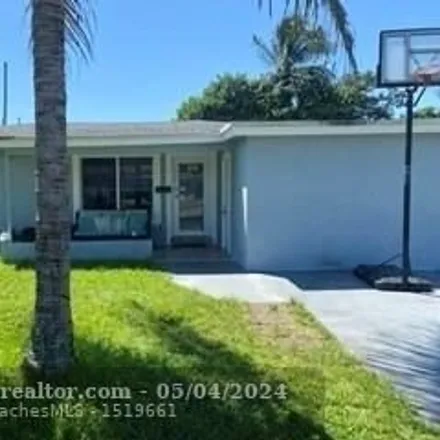 Rent this 3 bed house on 3124 Southwest 17th Street in Riverland, Fort Lauderdale