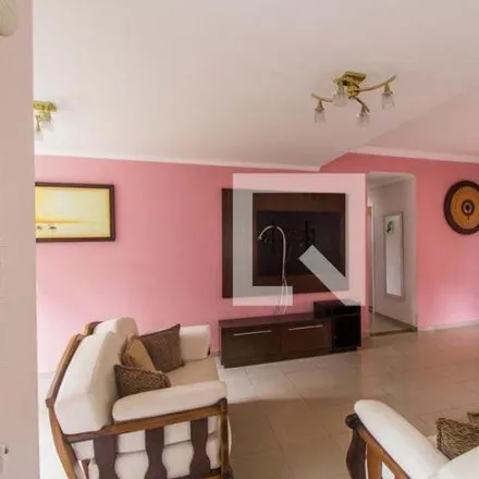 Rent this 4 bed house on Rua Safira in Vila de São Fernando, Jandira - SP