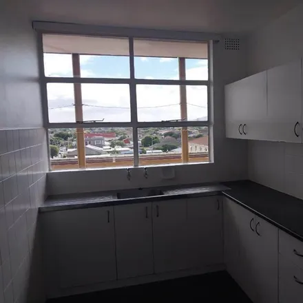 Image 2 - 243 Voortrekker Rd, Vasco Estate, Cape Town, 7460, South Africa - Apartment for rent