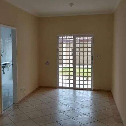 Buy this 3 bed house on Rua Salvador in Piracangaguá, Taubaté - SP