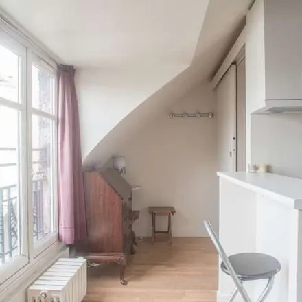 Rent this 1 bed apartment on 42 z Boulevard de Reims in 75017 Paris, France