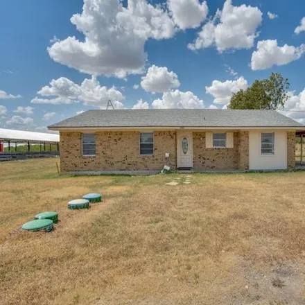 Rent this 3 bed house on FM 66 in Maypearl, Ellis County