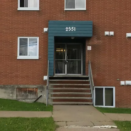 Image 2 - 2371 Rue Trudeau, Quebec, QC G1P 2X8, Canada - Apartment for rent
