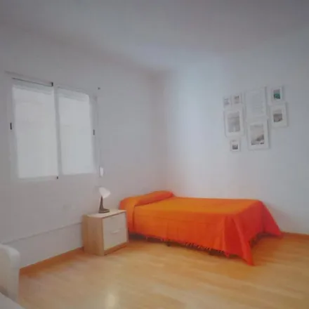 Image 1 - Carrer de la Ciutat de Mula, 16, 46021 Valencia, Spain - Room for rent