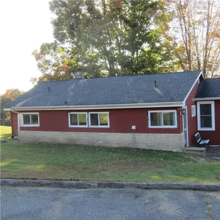 Buy this 2 bed house on 319 Northfield Road in Watertown, CT 06795
