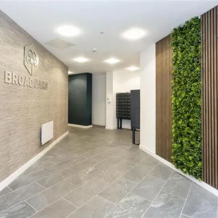 Buy this 2 bed apartment on 550 Streetsbrook Road in Sharmans Cross, B91 1QY