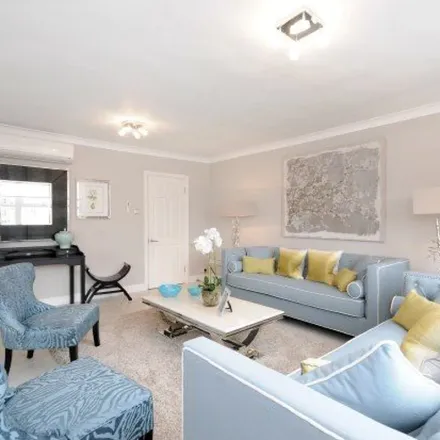 Image 2 - 1 St John's Wood Park, London, NW8 6QU, United Kingdom - Apartment for rent