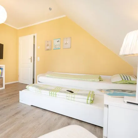 Rent this 3 bed house on Middelhagen in Rügen, Siedlerweg