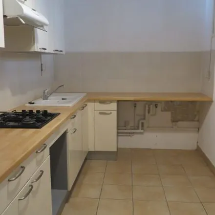 Rent this 3 bed apartment on 38 Rue Varsovie in 31300 Toulouse, France