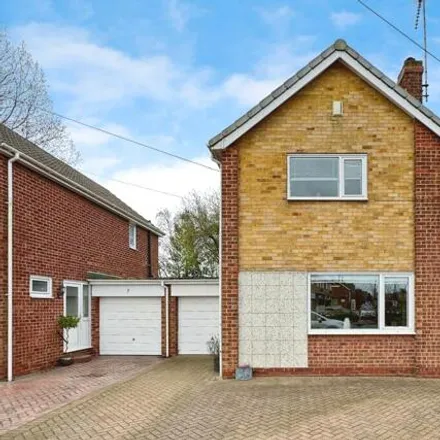 Buy this 3 bed house on Maple Kitchen in Maple Drive, Beverley