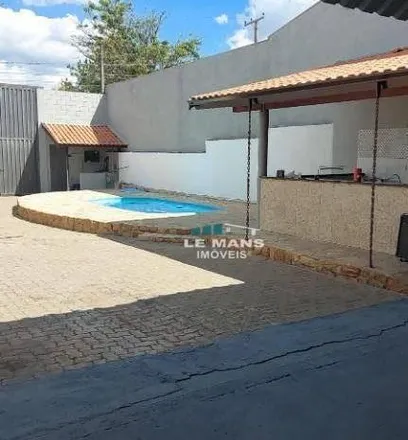 Buy this 1 bed house on Rua Pedro Manoel de Mattos in Alphaville, Piracicaba - SP