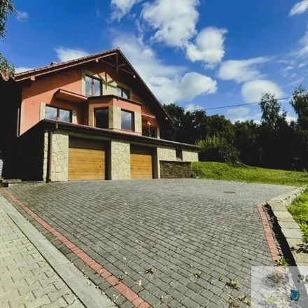 Buy this 6 bed house on Prosta 39 in 32-095 Maszków, Poland