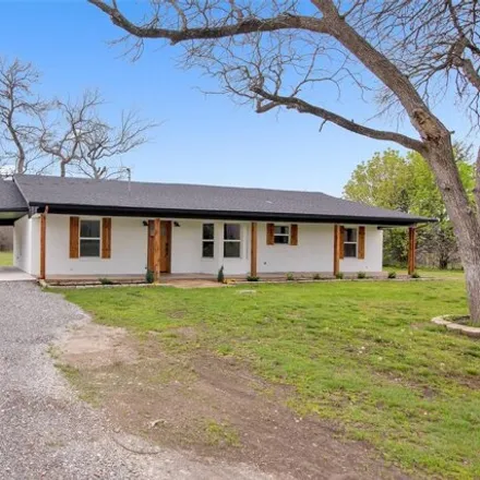 Buy this 3 bed house on 637 Craft Road in Grayson County, TX 75414