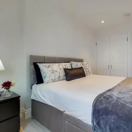 Rent this 2 bed apartment on 8 Hogarth Road in London, SW5 0QH