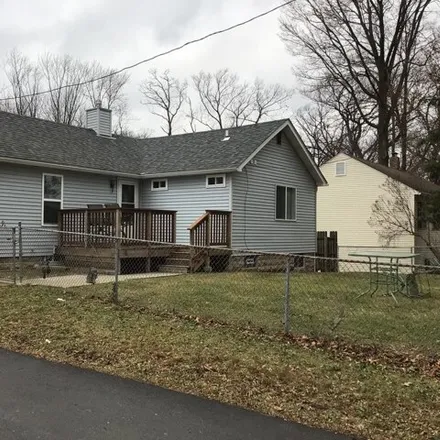 Rent this 2 bed house on unnamed road in Fox Lake, Lake County