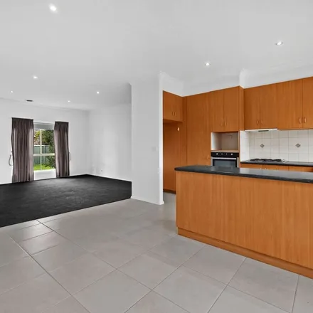 Rent this 3 bed apartment on Park Street East in Redan VIC 3350, Australia