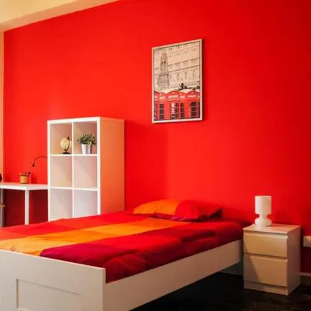 Image 9 - Via dell'Unione 13, 40126 Bologna BO, Italy - Apartment for rent