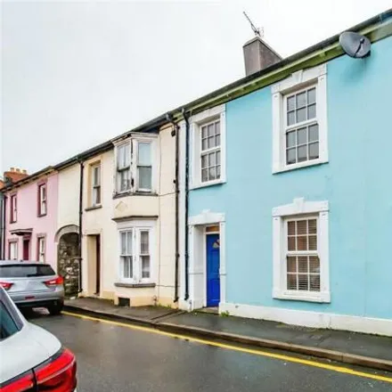 Buy this 3 bed townhouse on 11 William Street in Cardigan, SA43 1EL