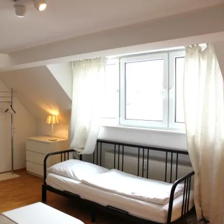 Image 5 - Chocolate Museum a-partments, Holzgasse 16, 50676 Cologne, Germany - Apartment for rent