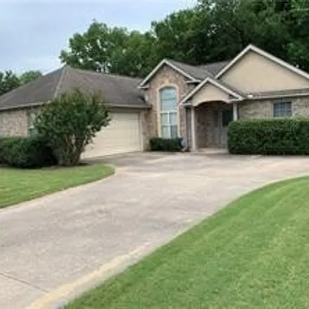 Rent this 3 bed house on 400 Old Forge Road in Bentonville, AR 72712