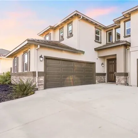 Buy this 5 bed house on 5166 Dartmoor Circle in Fairfield, CA 94534