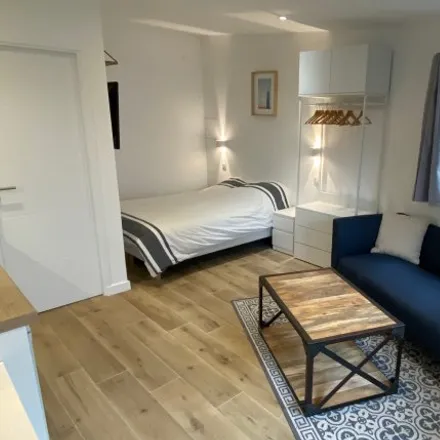 Rent this 1 bed apartment on Suresnes in Quartier Écluse-Belvédère, FR