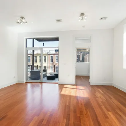 Image 7 - 103 West 117th Street, New York, NY 10026, USA - Townhouse for rent
