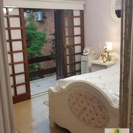 Buy this 4 bed house on Alameda Beija-Flor in Jardim Belval, Barueri - SP