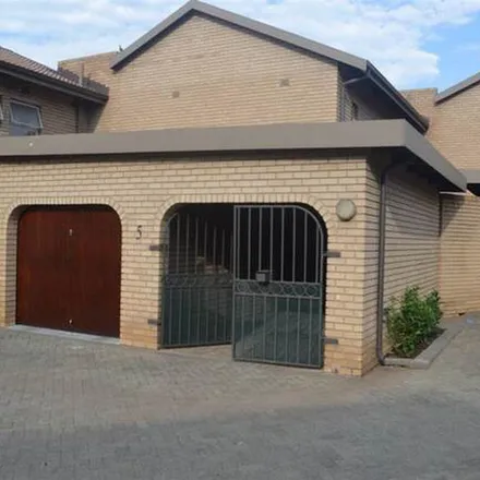 Image 2 - unnamed road, Ekurhuleni Ward 73, Benoni, 1500, South Africa - Townhouse for rent