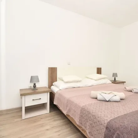 Rent this 4 bed house on Zadar in Obala kneza Branimira, 23104 Zadar