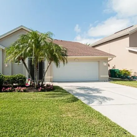Buy this 3 bed house on 7647 Citrus Hill Lane in Collier County, FL 34109