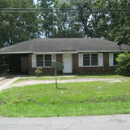 Buy this 3 bed house on 3731 Nightingale Road in Dorchester, North Charleston