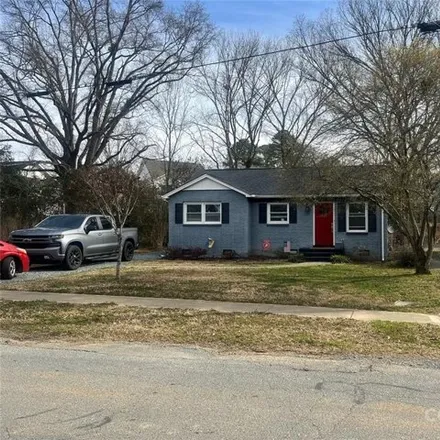 Rent this 2 bed house on 424 Main Street in Matthews, NC 28105