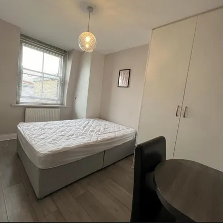 Rent this 1 bed apartment on Costcutter in Lithos Road, London