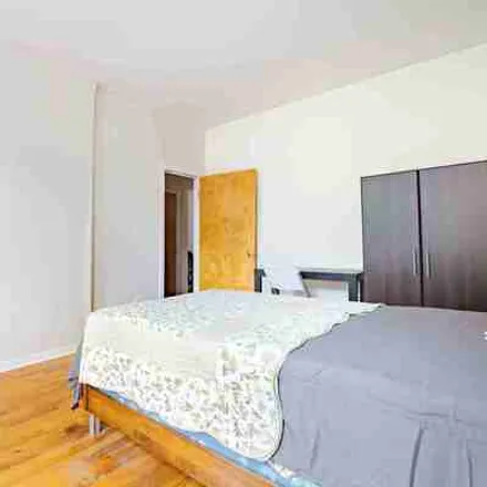 Image 2 - 346 Montgomery Street, Brooklyn, New York 11225, United States  New York New York - Apartment for rent